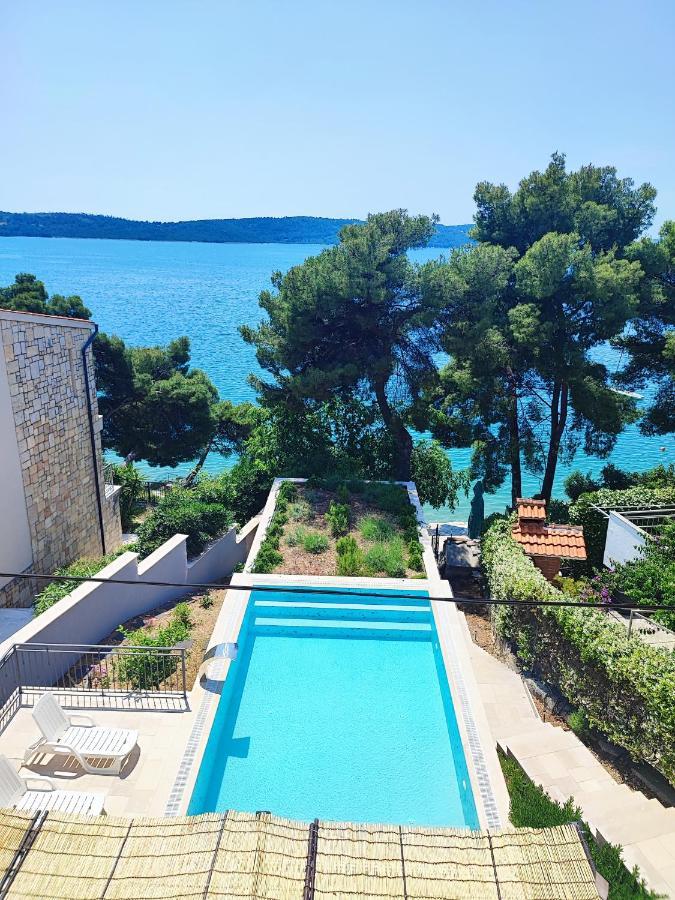 Villa Penava, Private Beach, Pool And 7Min To Трогир Экстерьер фото
