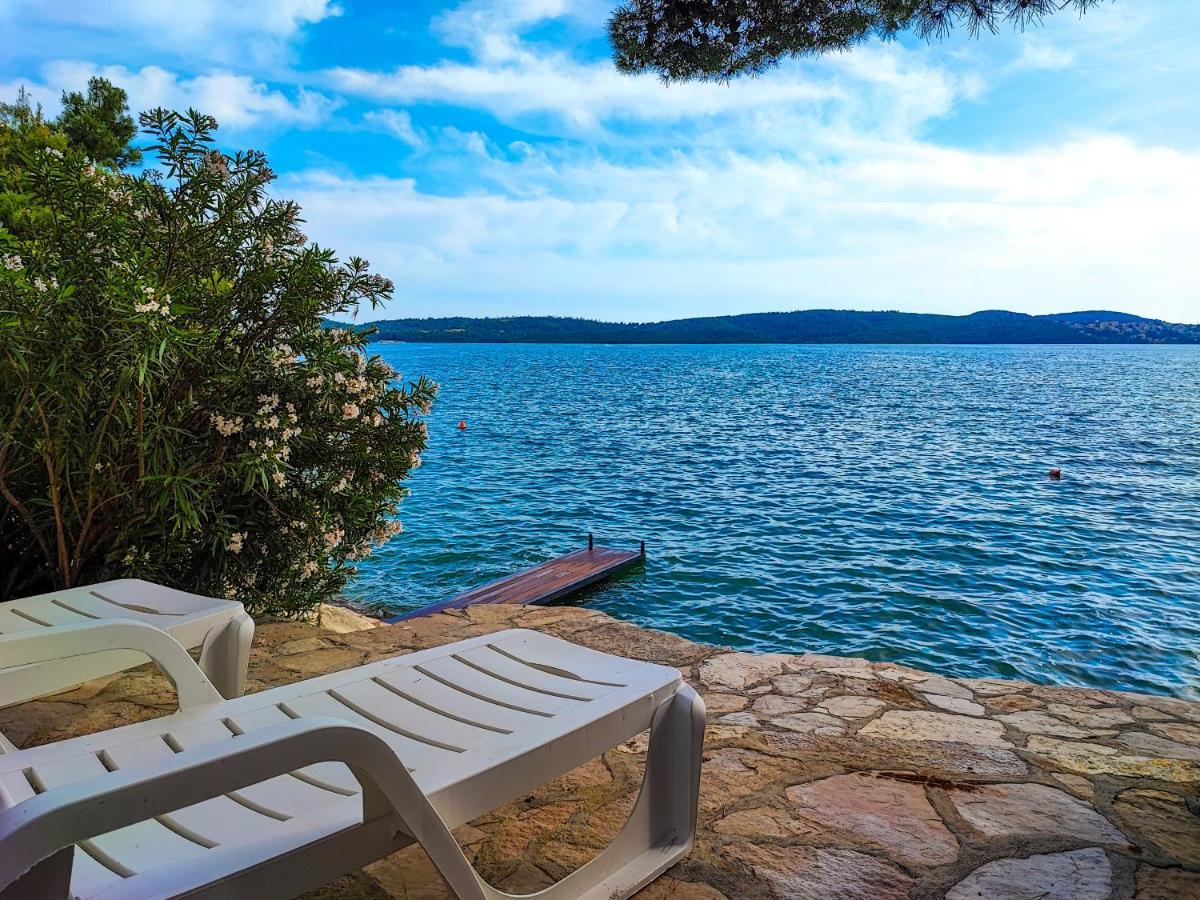 Villa Penava, Private Beach, Pool And 7Min To Трогир Экстерьер фото