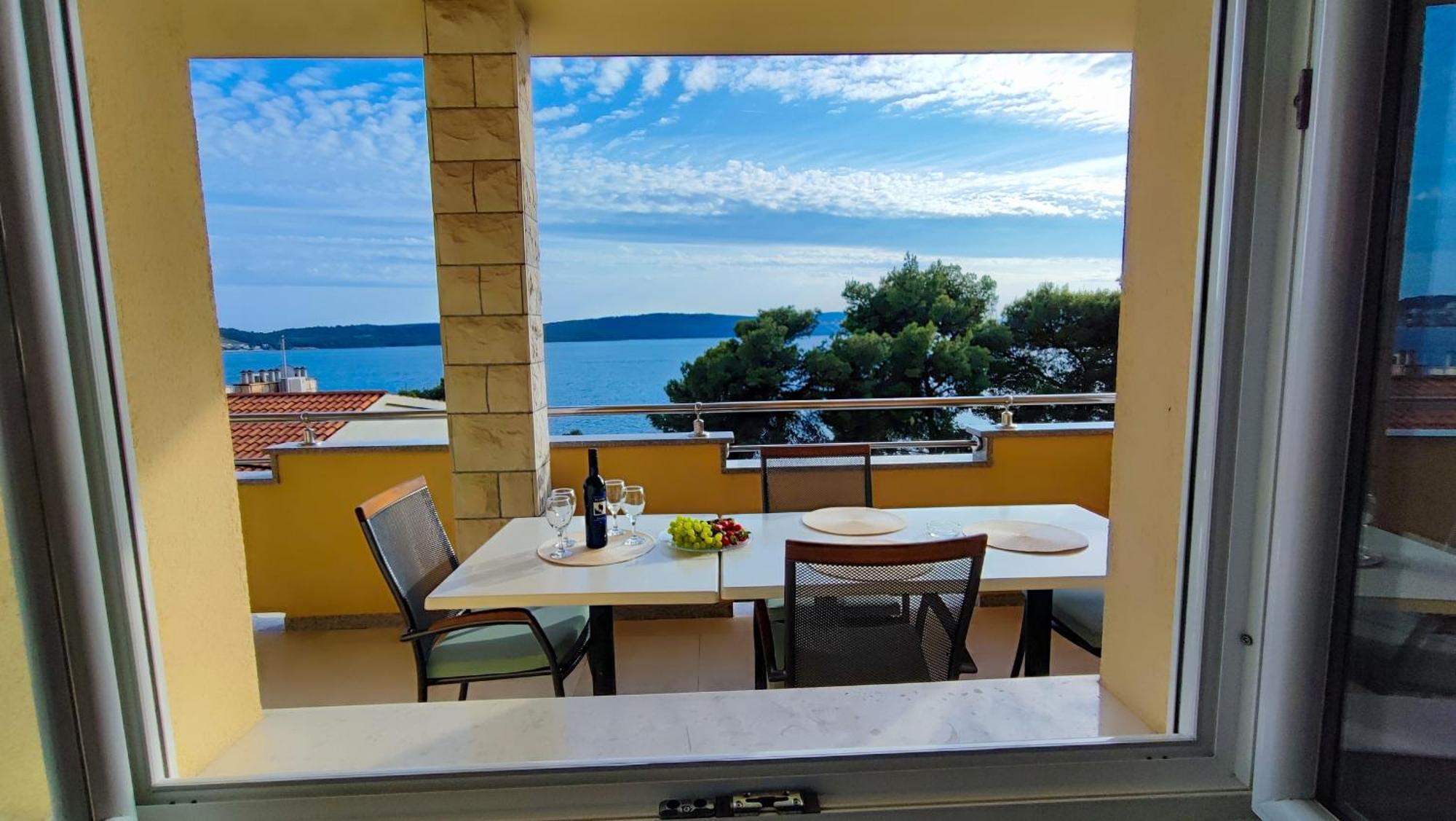 Villa Penava, Private Beach, Pool And 7Min To Трогир Номер фото