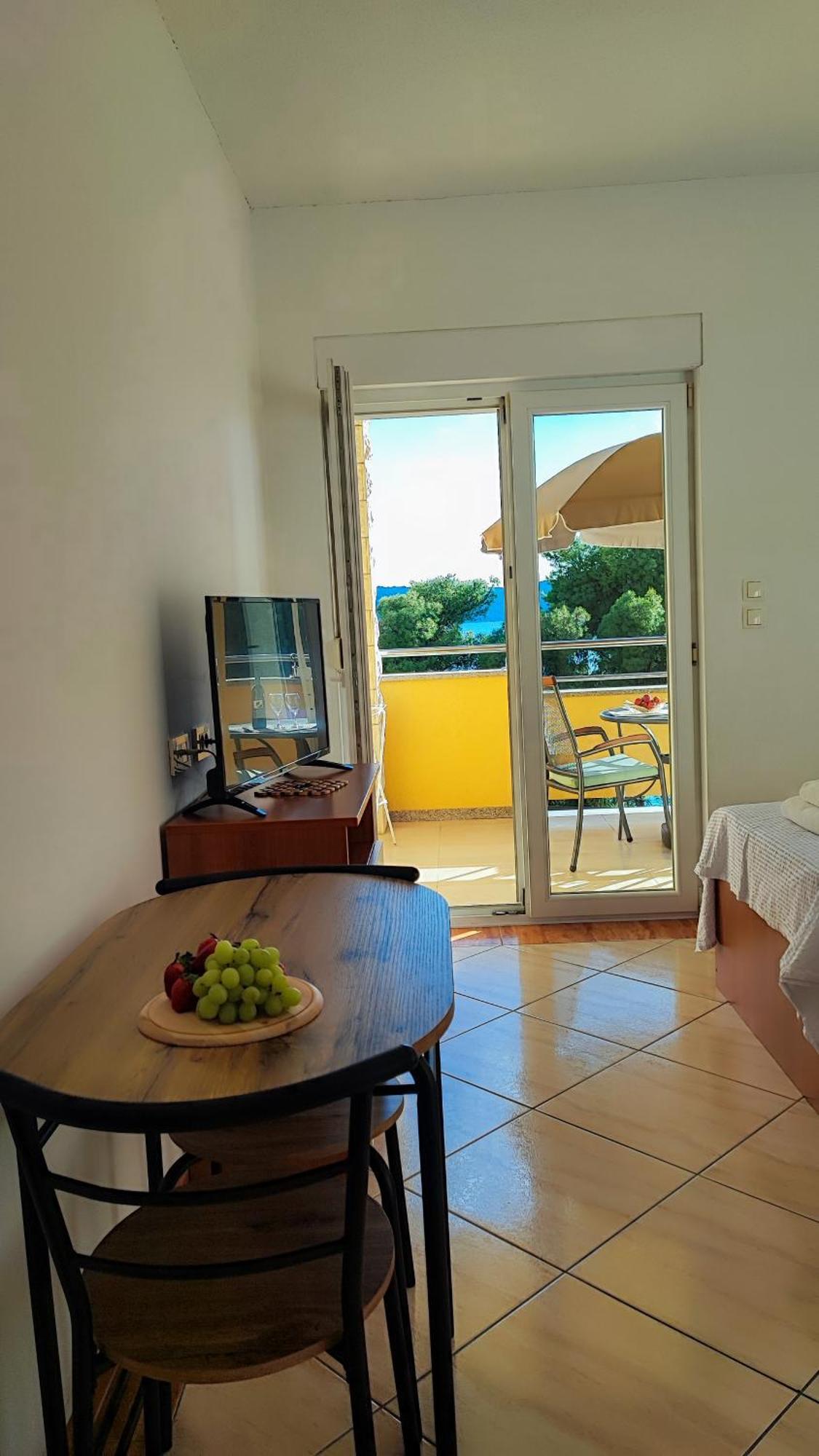 Villa Penava, Private Beach, Pool And 7Min To Трогир Номер фото