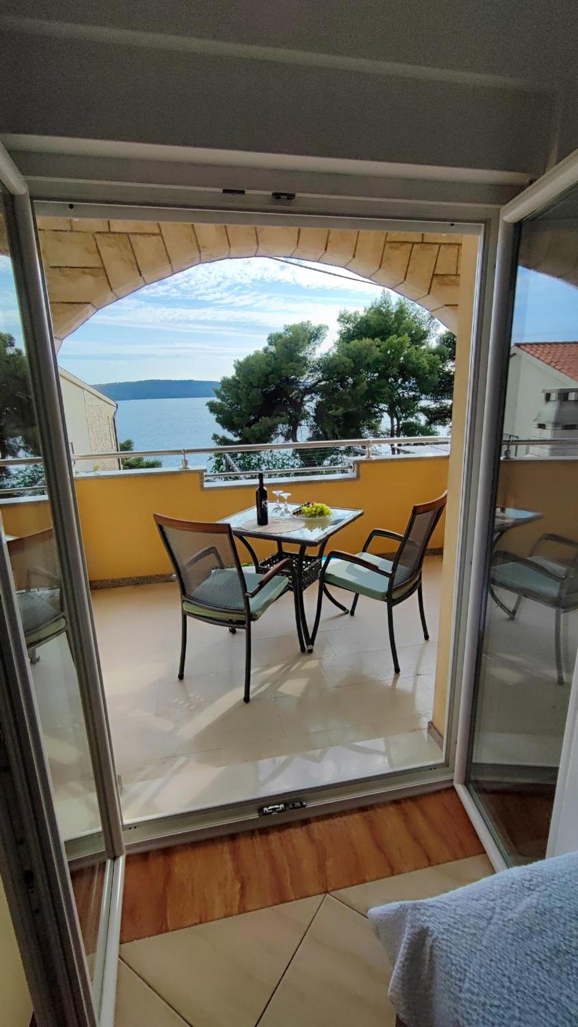 Villa Penava, Private Beach, Pool And 7Min To Трогир Номер фото