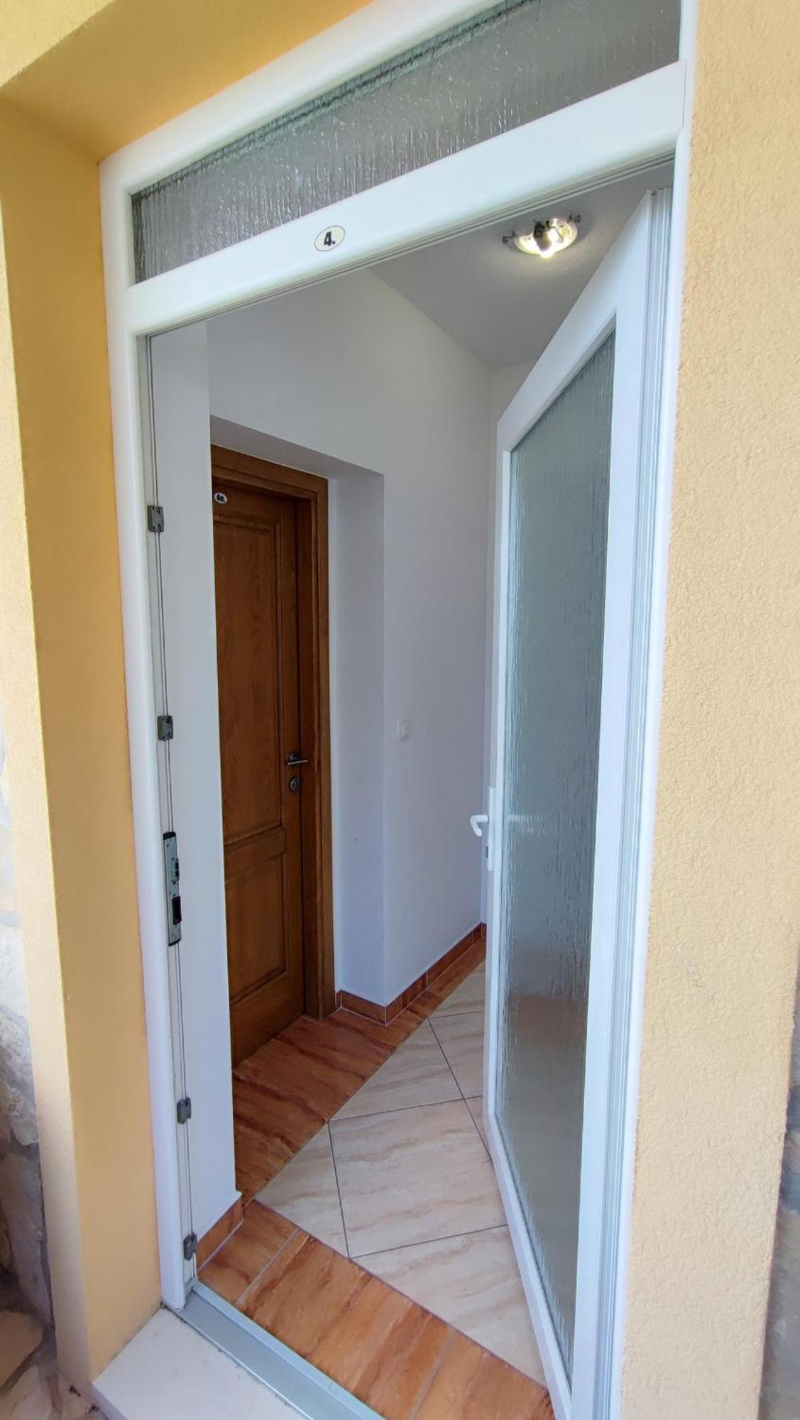 Villa Penava, Private Beach, Pool And 7Min To Трогир Номер фото